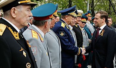 Дмитрий Медведев встретится в Подмосковье с ветеранами ВОВ